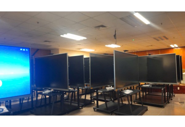 CHÂN ĐỠ MÀN HÌNH TƯƠNG TÁC THÔNG MINH 86 INCH